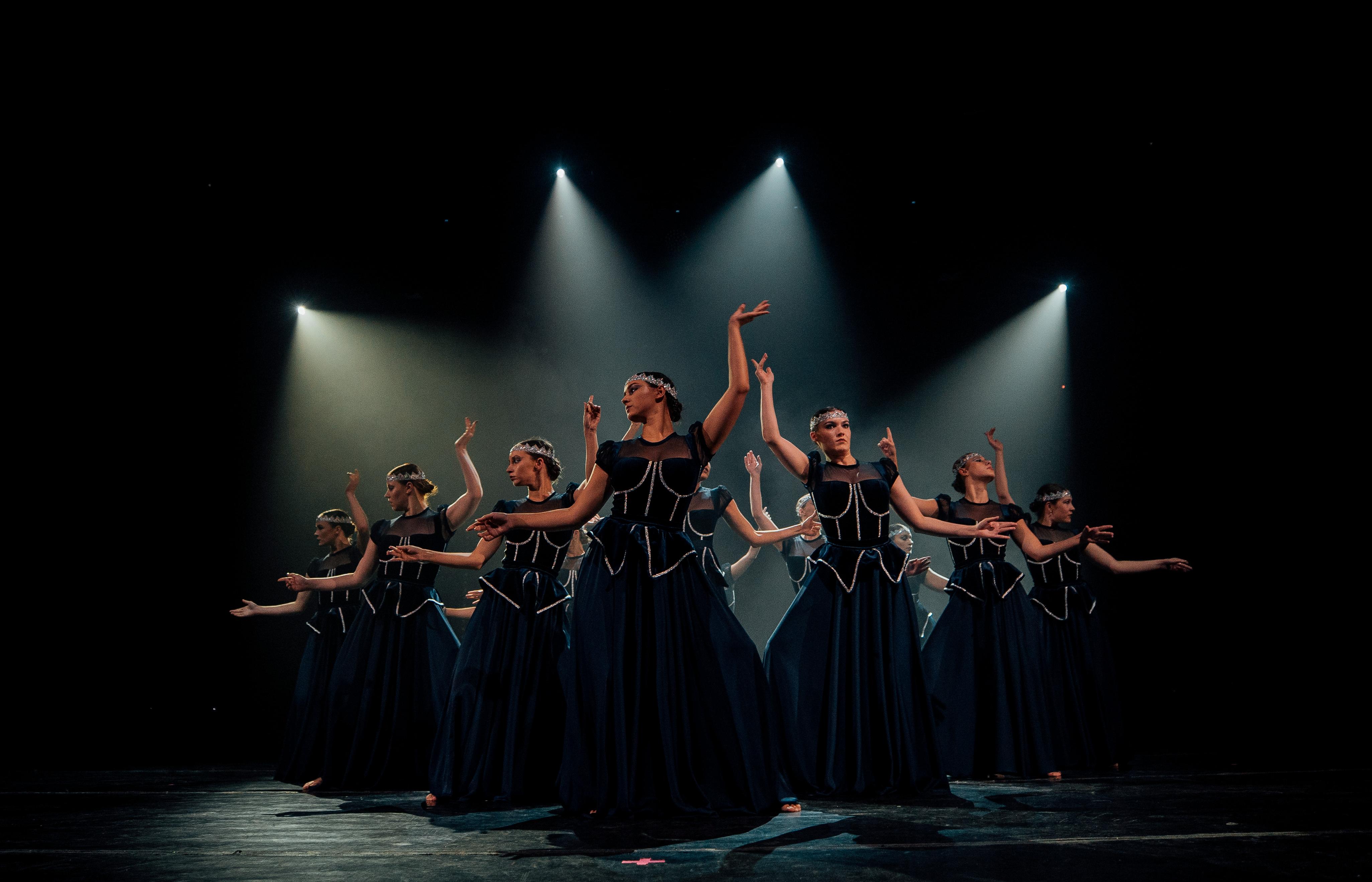 Коллектив эстрадного танца «Час Пик»: На Студвесне мы —  «королевы» танца 